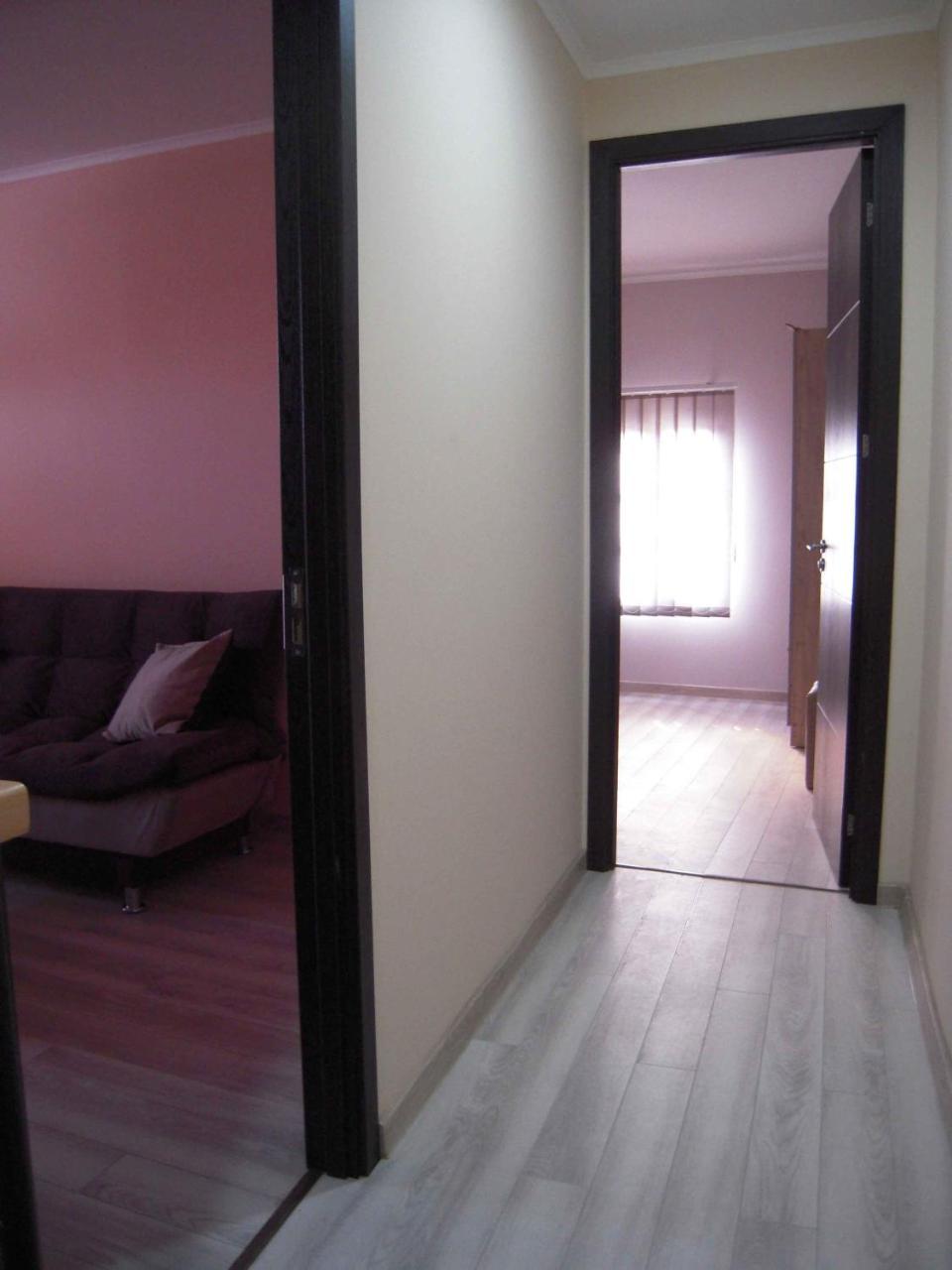 Full House Appartement Tbilisi Buitenkant foto